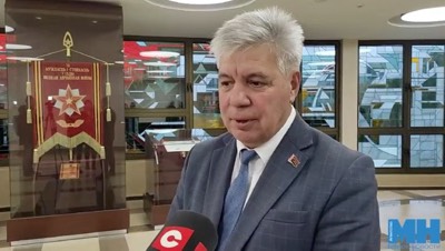 Советское жкх минск. Работники жкх. Работник жкх даешь качество обслуживания на своем участке. Монтаж, наладка электрооборудования в кыргызстане. Советское жкх минск.